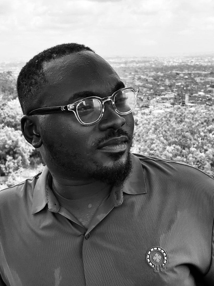 AyoOriki1's tweet photo. Yoruba m:
Bi ina o ba tan l’aso, eje kii tan leekanna
English:
As long as lice remain on one’s clothes, blood can’t cease from one’s finger nails…….Yoruba Proverb!
#Dont_Quit 💪 https://t.co/TB2eQcy4yk