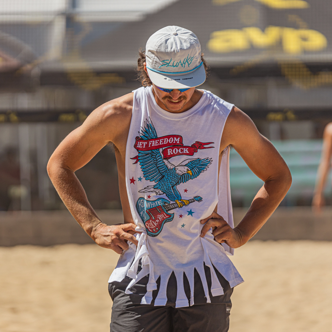 avpbeach's tweet photo. Award for Most Patriotic team in Denver goes to: Logan Webber and @SeainCook.

Happy 4th of July from the AVP!

#AVP2022 https://t.co/lDvickstwT