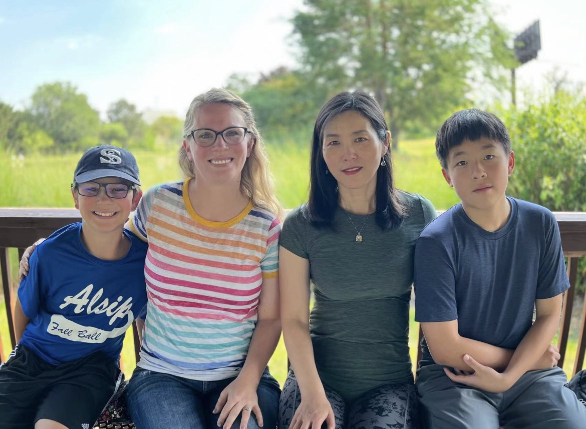 sinclair_missy's tweet photo. Today was one of my favorite experiences! I was able to meet one of my students from China. Jay has always held a special place in my heart I taught him my first weekend teaching for VIPKID (5 years ago). In my 20 years of teaching I’ve never met more gracious parents! https://t.co/a9Ns8qt9rh