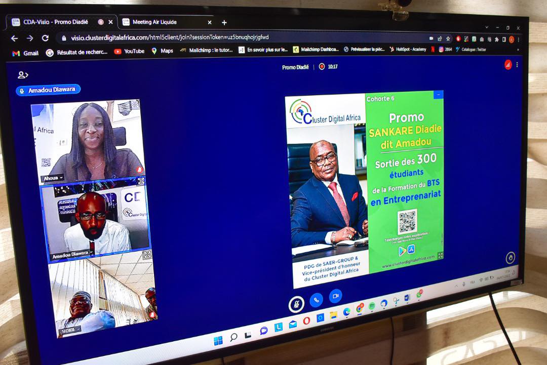 InfosSaer's tweet photo. Cérémonie de sortie de 300 Étudiants de la  Cohorte 6  de la Formation du BTS ce lundi 04 juillet 2022
en Entreprenariat de la Promo Diadie dit Amadou SANKARE, Président de SAER GROUP https://t.co/PftNEj6UY4