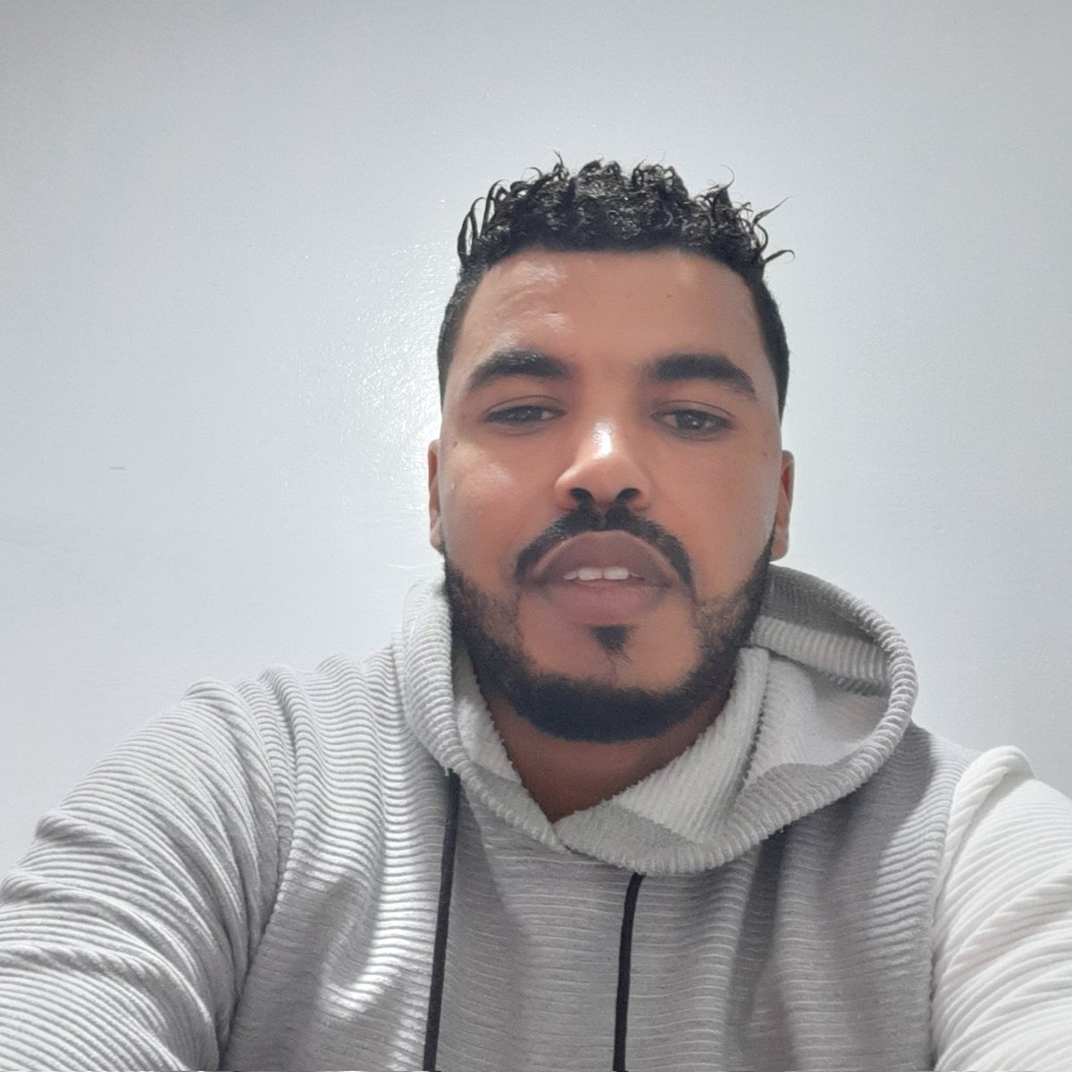 Said Dos Lobr tweet media