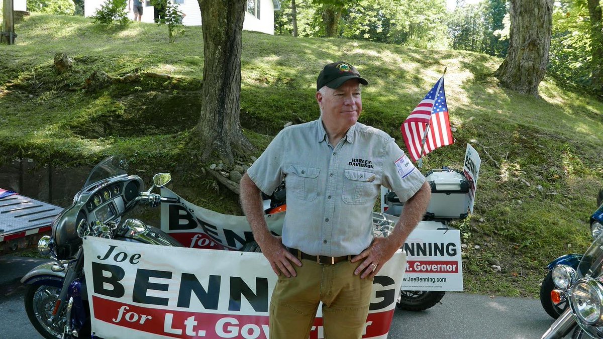 joe_benning's tweet photo. Thank you Warren! Team Joe had a great time rolling through with the July 4th parade today - what an incredible turnout! A huge thank you to all of the staff and volunteers that helped make today happen. #vermont #vt #vtpoli #July4th #parade #warrenvt https://t.co/3wC2Eo2C0F