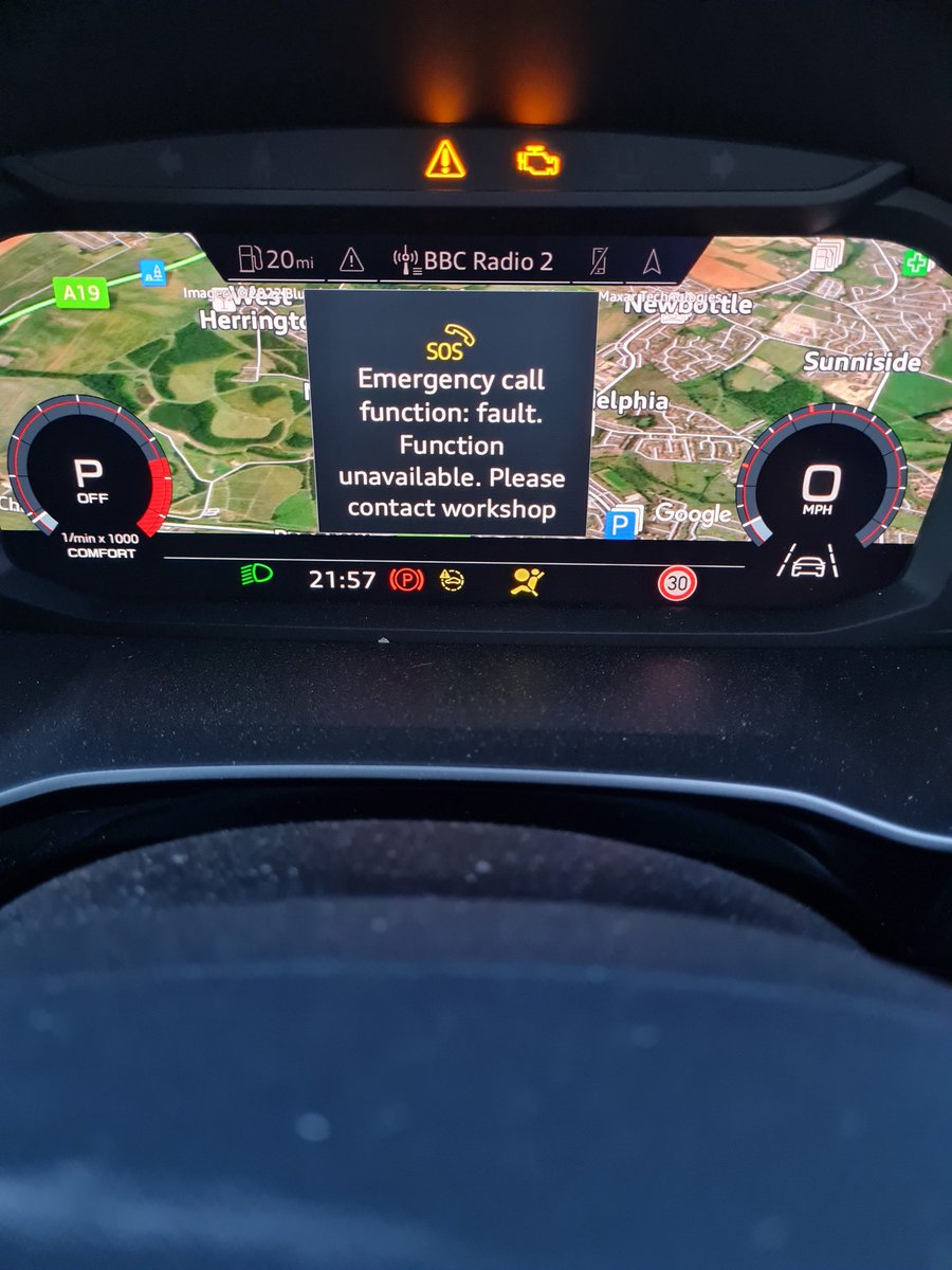 DANGEROUS AUDI Q3....yet another fault on the AUDI Q3...

Oh, and AUDI UK say they're not aware of any faults 😂