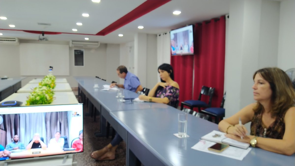 #Hoy iniciamos en @CubaMinjus el proceso de evaluación del cumplimiento de las proyecciones del trabajo en cada una de nuestras estructuras con motivo del cierre del semestre. Esta vez con las Direcciones Provinciales de Justicia de Ciego de Ávila y Villa Clara. #CubaVive