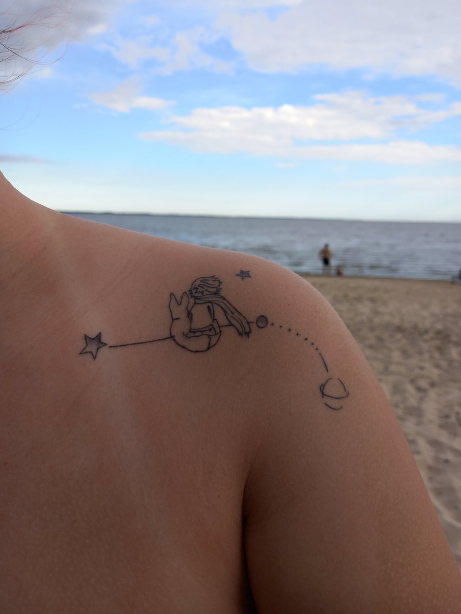 Laisla E. tweet media