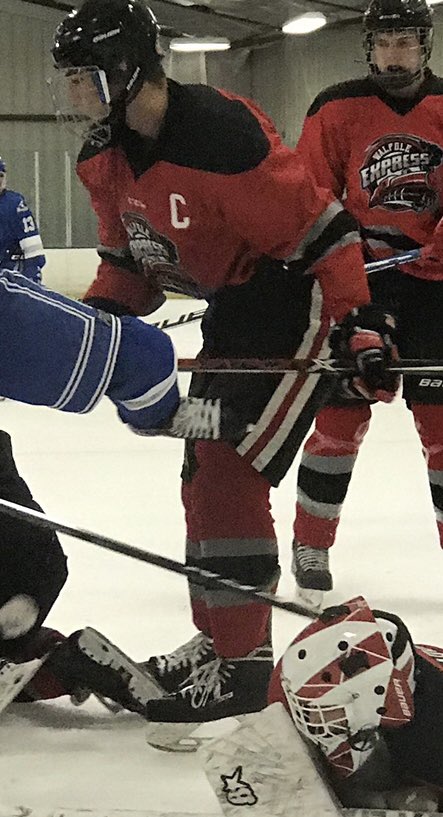 Ryan Comeau tweet media