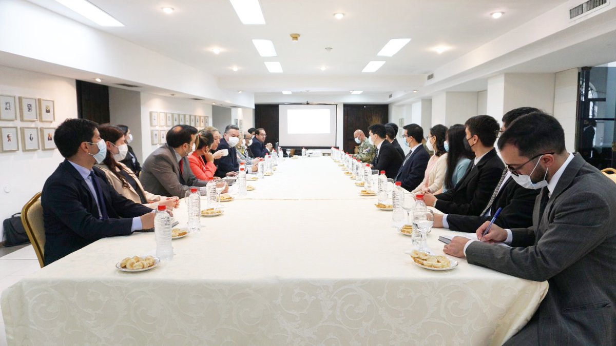 mreparaguay's tweet photo. Preparan equipo de enlaces para atender a delegaciones extrajeras en la LX Reunión Ordinaria del Consejo de Mercado Común (CMC) y jefes de Estados Partes y Estados Asociados del Mercosur.
➡️ https://t.co/f4481FUTwn https://t.co/9SyY32UE3E