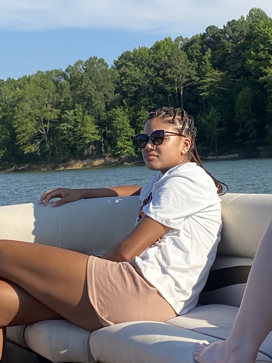 rtaborn's tweet photo. Asher telling his mamaw that he wants a lambo for his birthday. 😂 Taking a break before the live period starts. ⁦@MikaylaTaborn⁩ @ntaborn #balance #familytime #liveperiod #kerrlake https://t.co/BLbFr2wZDn