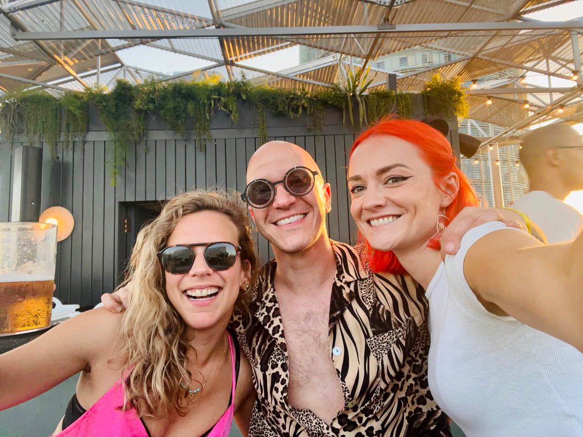 barbaraveraf's tweet photo. I just want to say #holaethbarcelona 💁🏼‍♀️ - @0xSDR !!! ❤️❤️❤️ #ETHBarbara 😂 https://t.co/sMgC84Q75G