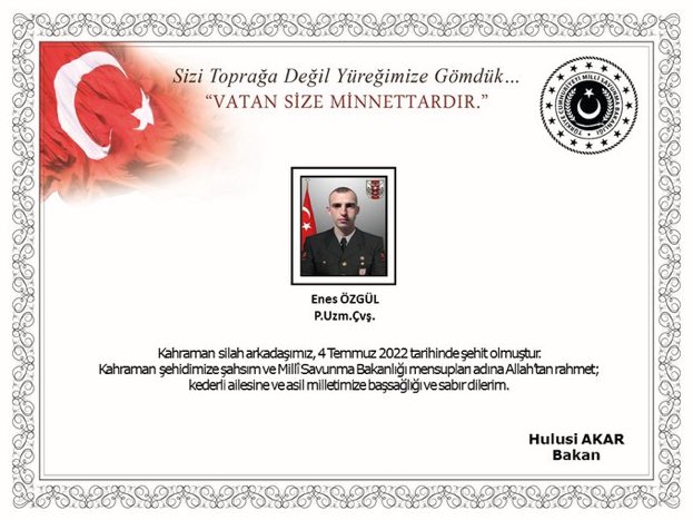 Benim Türkiye gerçekliğimin ölçüsü gencecik şehitlerdir. Bu genç canlar vatanları için toprağa düşerken ben ne iş yapıyorum. Her ne yapıyorsam  onu nasıl yapıyorum. Ne için yapıyorum. Başkalarına da bu nazarla değerlendiriyorum. Bu kriterleri bu gencecik şehitler koyar.