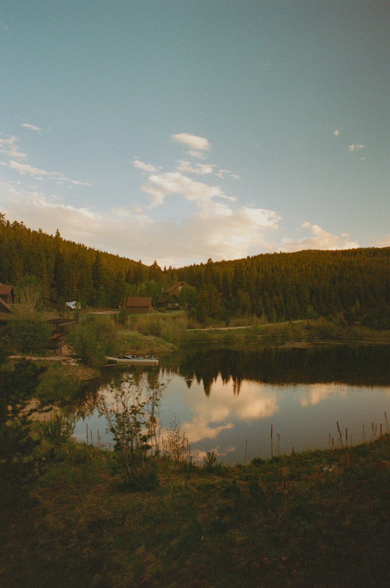 johnnyhomemovie's tweet photo. Landscapes on America day https://t.co/MKefyLgCuy