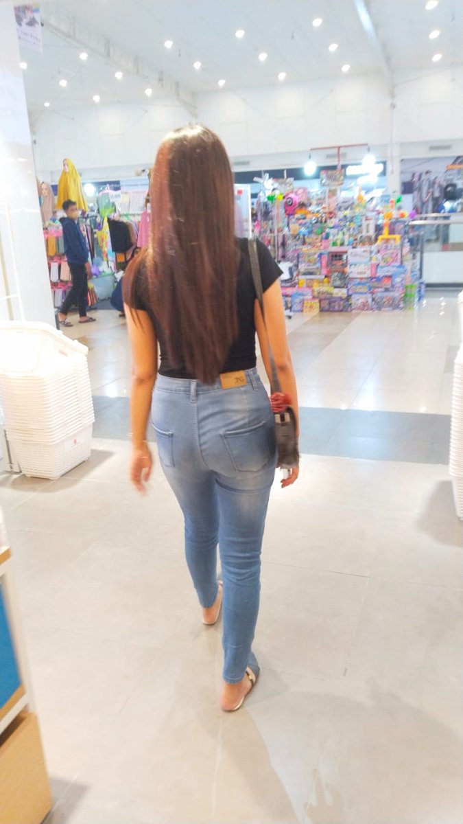 mila_mozza's tweet photo. Hai syg,today aku msh avail krwang ya,,jum'at 8 juli aku avail jaktim,,yg mau keepslot bolh dri skrng.
@Aryaalvarez77 @riski_felix123 @HananiaMozza https://t.co/ESWpWEbXGW