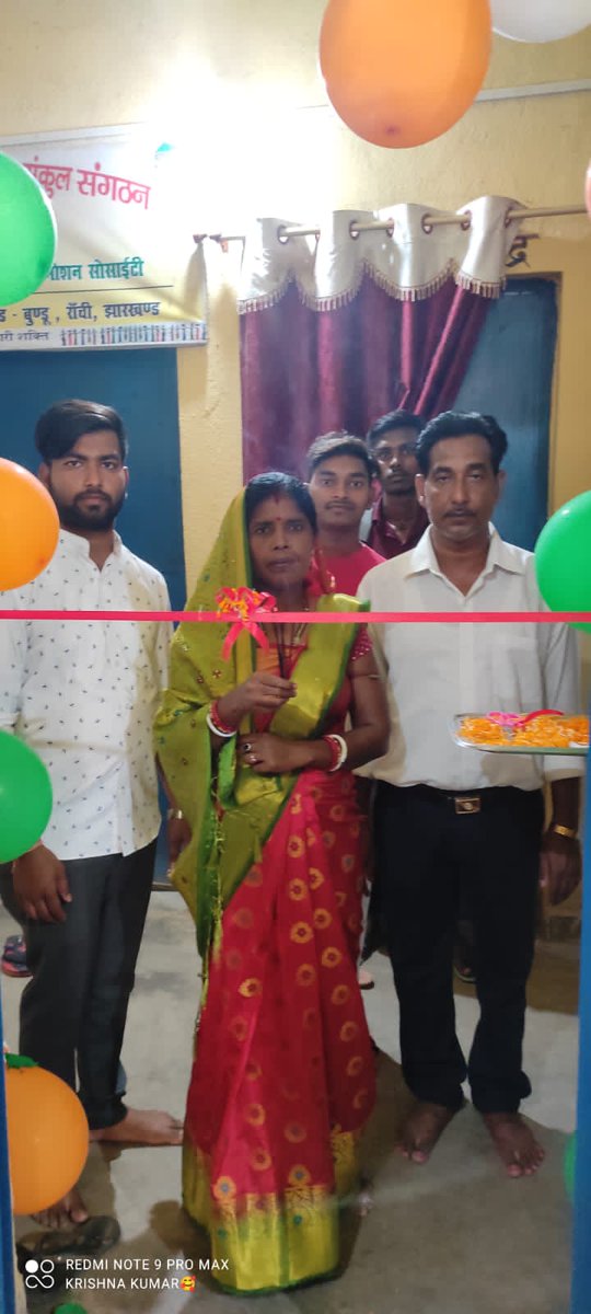 NavinComputer's tweet image. डिजिटल इंडिया वर्षगांठ 2022 के शुभ अवसर पर आज पंचायत भवन ताऊ में UIDAI नामांकन केन्द्र का उद्धघाटन मुखिया श्रीमती रोशनी लंग द्वारा हुआ।
@CSCJharkhand @CscRanchi @samkrishna123 @dintya15