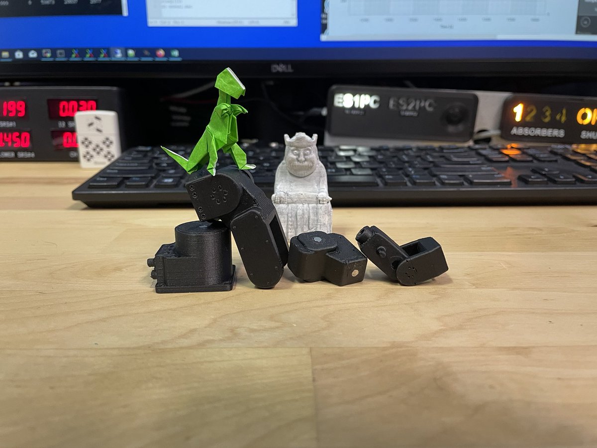 In today’s episode of “I Only do Chemistry on a Beamline”… solid state synthesis with multiple hour anneal times. Staging a robot vs. T-Rex fight to pass the time between samples.