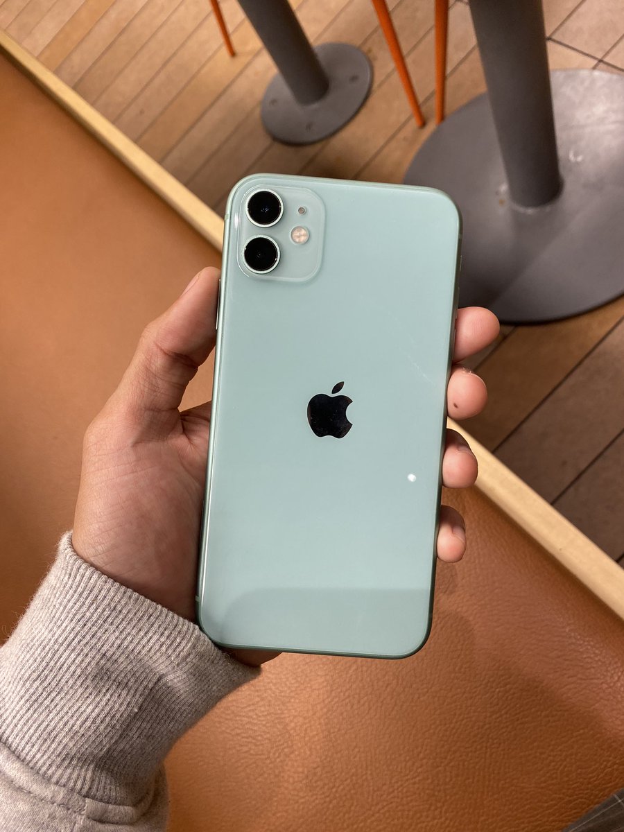 atip_iphone's tweet image. Iphone 11 256gb myset. Good Condition 9.5/10. Tiada calar. 100% function tiada masalah. Face id, truetone semua okay. Batery 84%.