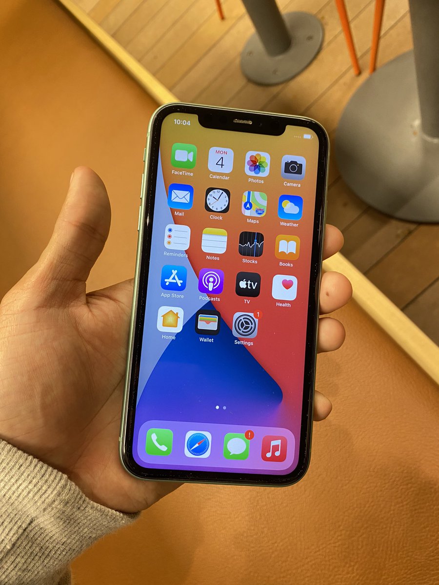 atip_iphone's tweet image. Iphone 11 256gb myset. Good Condition 9.5/10. Tiada calar. 100% function tiada masalah. Face id, truetone semua okay. Batery 84%.