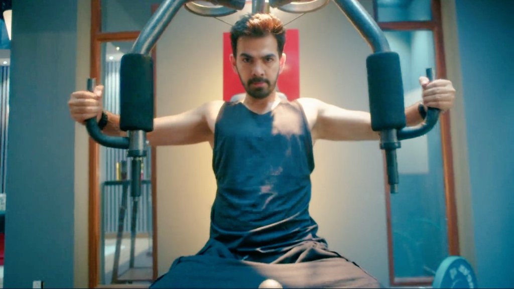 Meet Superstar Ritesh Malhotra 🔥❤️ In "Bohot Pyaar Karte Hain" <a href="/karanvgrover22/">Karan V Grover 🇮🇳</a>

!! #KaranVGrover #BohotPyaarKarteHai !!