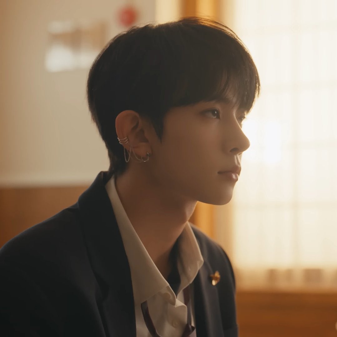 ً (@heeseungao) on Twitter photo 