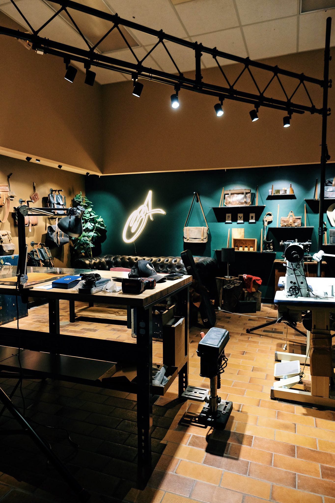 Oa on sale leather supply