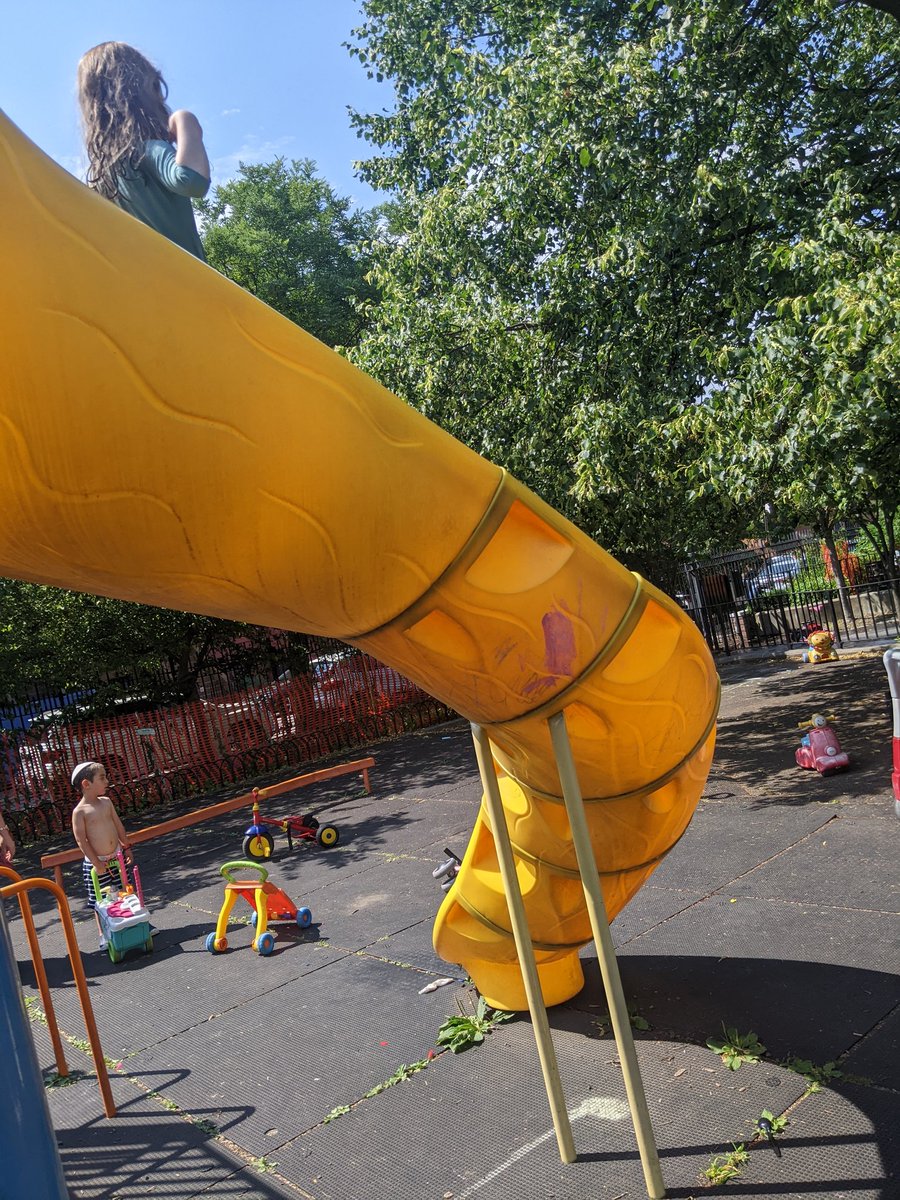 carloliwitter's tweet photo. Lots of #mathcurves on the playground on this somber fourth of July. #MathPhoto2022 https://t.co/d7XmnJtxpV