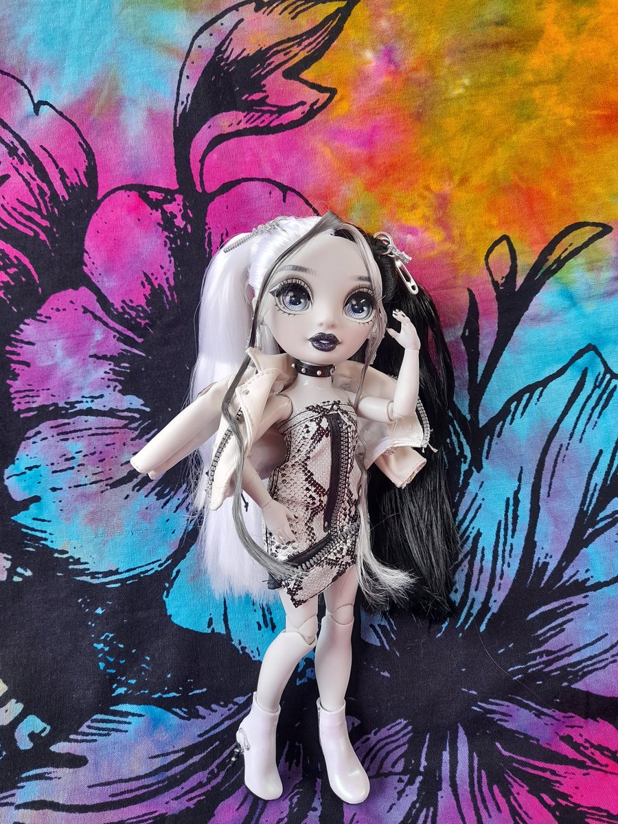 Sergioo506's tweet photo. #HeatherGrayson
#ShadowHigh #LetYourTrueColorsShine #CollectTheRainbow #ShadowHighSeries1 #RainbowHigh https://t.co/PH9kZFT98R