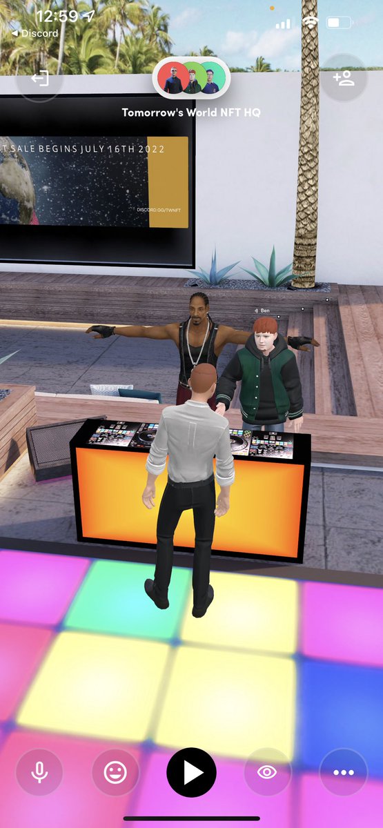 DanRogueMumford's tweet photo. Just casually hanging with @SnoopDogg at the @TWorldNFT HQ...π
#NFT #tpose #metaverse #TWNFT
Discord - https://t.co/dQnnj0qiUr https://t.co/i0GrtMzNnl
