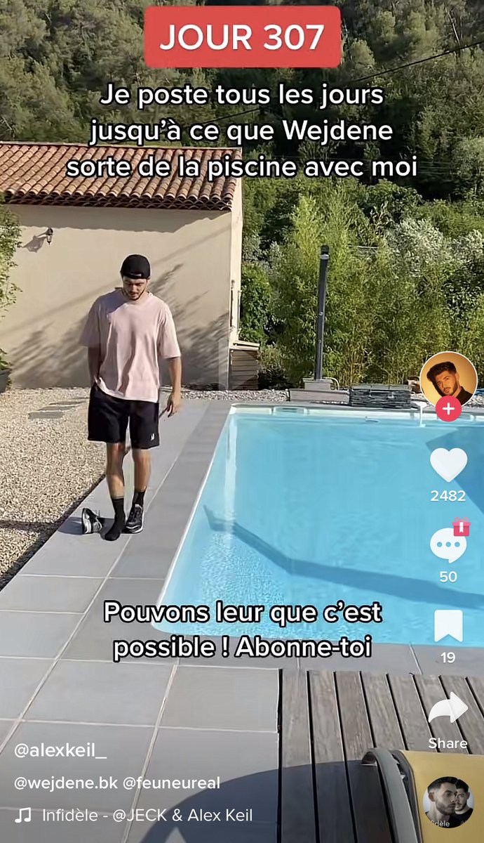 Friwanzer's tweet image. PTDRR j’ai jamais vu qqlq aussi motivé ça va faire 1 an il attend Wejdene 😭