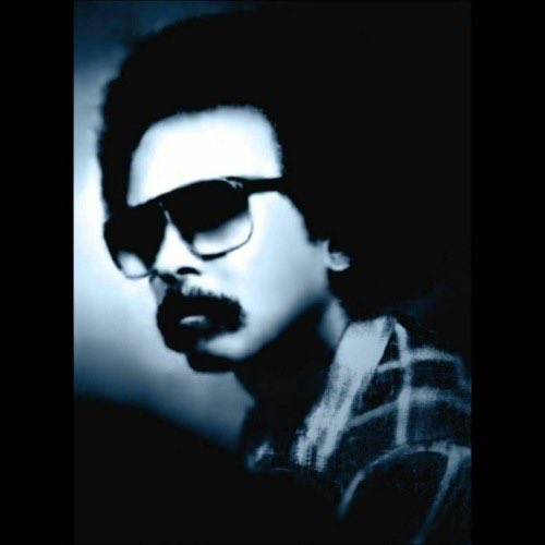 meddy77_'s tweet photo. Is it only me who think the Weeknd’s after hours look is inspired from مصطفى سيد احمد https://t.co/MXnrTPAebu