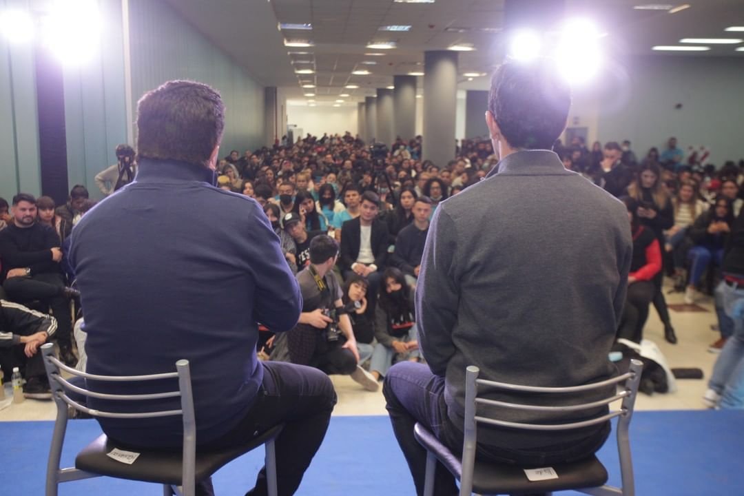 EducacionCyT's tweet photo. Junto al Intendente, @FerEspinozaOK, al Ministro del Interior de la Nación, @wadodecorrido; y al Secretario de Coordinación de Gestión e Innovación y encargado de #EducaciónCyT, @AColicignoOk, participamos en el primer Voz/Vos de Juventudes 2022.

#LaMatanzaCiudadDelAprendizaje https://t.co/Zj1ArVJ3jE