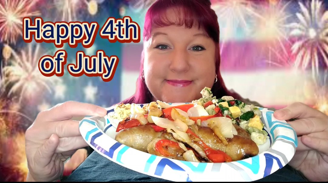 Marienewma's tweet photo. https://t.co/jP5ewRyrwW 👈 New Upload , Dill Pickle Brat Review 
#4thOfJuly #StrangerThings #4thOfJuly https://t.co/L3y8Y67yS1