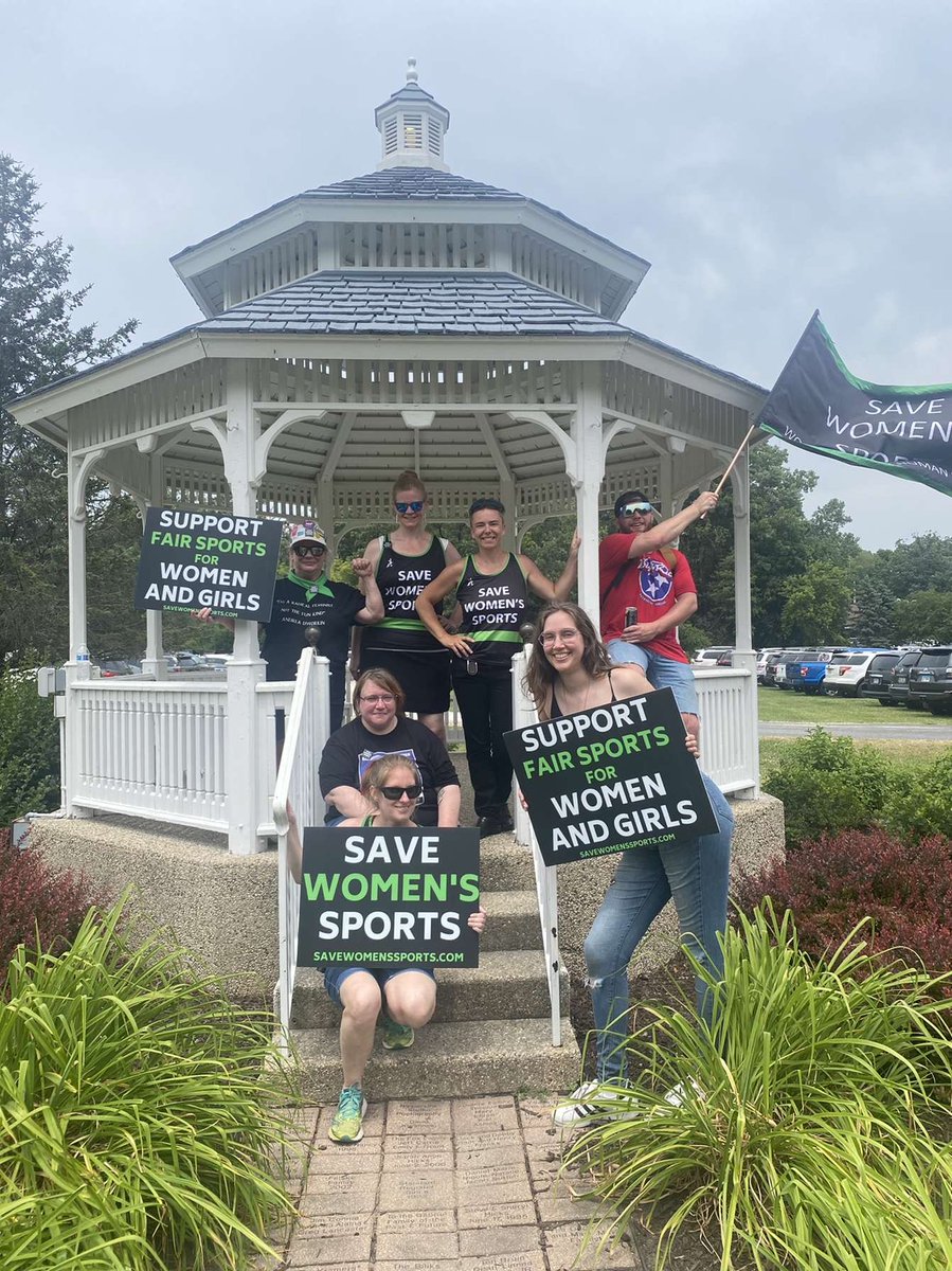 Happy Fourth of July! Today I had a wonderful time representing @SaveWomensSport in a parade. We passed out ~500 brochures and got a very enthusiastic reception from the spectators! People knew what the problem was and were eager to get involved.