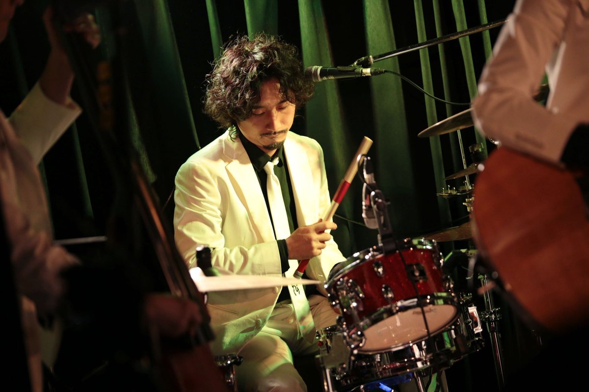 odekilarkdrums's tweet photo. チュロス
#LIGHTNINGRODS
photo by nanae tahara https://t.co/nbHFNIsPyu