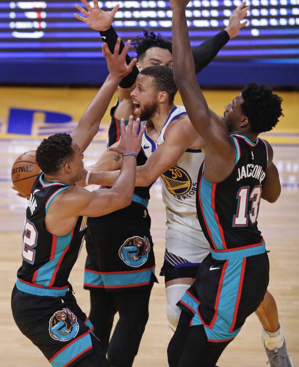 CurryMuse tweet media