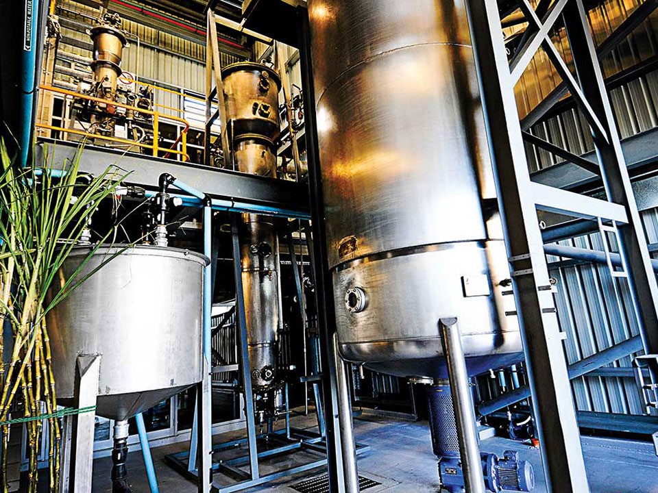 DevelopNorthAus's tweet image. Mackay Sugar has been a local leader in developing a greener future for #NorthernAustralia since 2013. Located on the same precinct, you will be able to explore the unique research and development facility, the Mackay Renewable Biocommodities Pilot
➡️ hubs.li/Q01g7Sb70