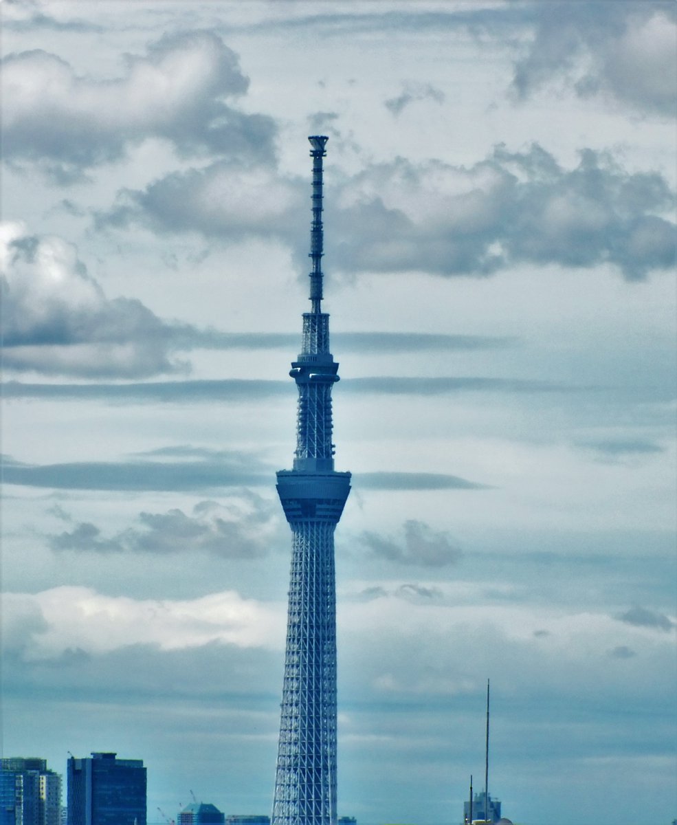 2022年07月05日(火)東京27℃
おはようございます★

今日も素敵な一日になりますように(˶･ᴗ･˶)💕
Have a nice day❢💕💋

【東京スカイツリー】000-00
2022/07/05/10:30撮影
#今空 #東京スカイツリー