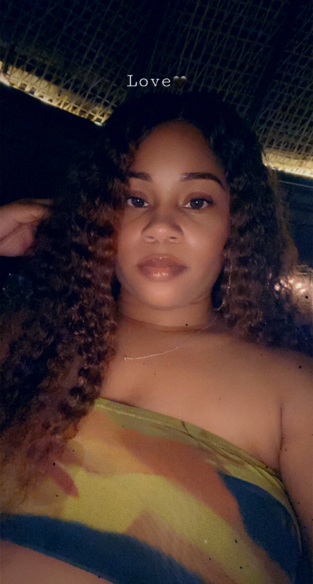 Khaliah_215's tweet photo. Hi Summer 💚💚💚 https://t.co/0ZBECeBFwj