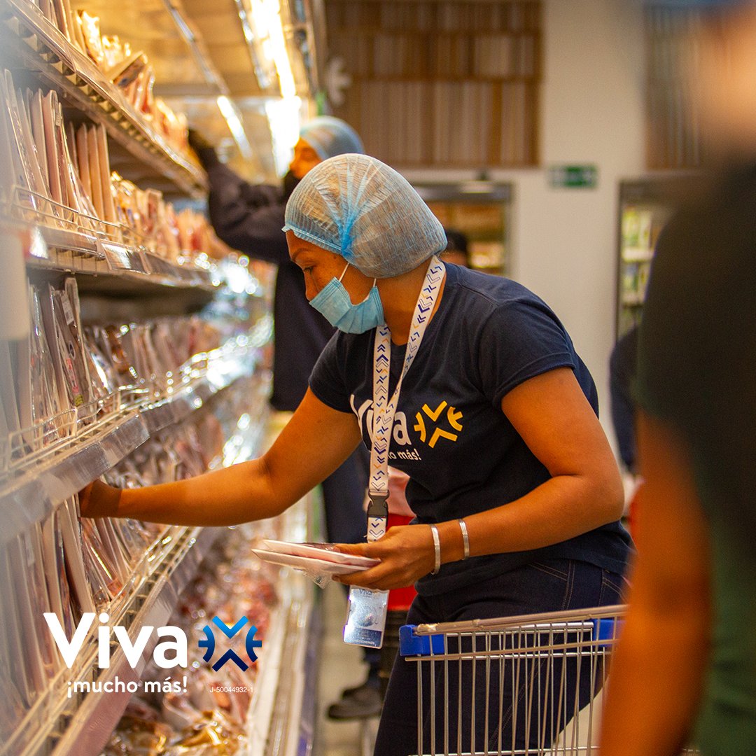 vivamercadosve's tweet photo. ¡Ven a vivir una increíble experiencia de compra!
En el #TeamViva buscamos hacer cada una de tus visitas una experiencia inolvidable, dónde además de contar con una atención de calidad. https://t.co/S2LimNncJa