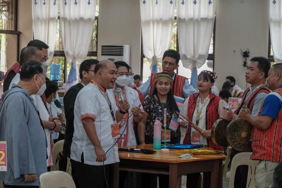 SynodPH's tweet photo. Have a look at photos from the first day of the National Synodal Consultation at the Carmelite Missionaries Center of Spirituality in Tagaytay City, July 4. 

More photos here: https://t.co/CnurYVslLx

@Synod_va #SynodPH #Synod2023 #SynodOnSynodality https://t.co/8dsPNXQTAG