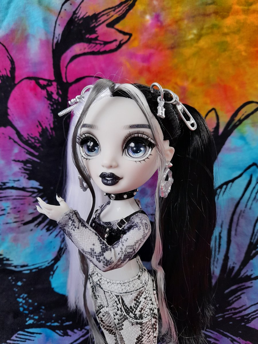 Sergioo506's tweet photo. #HeatherGrayson
#ShadowHigh #LetYourTrueColorsShine #CollectTheRainbow #ShadowHighSeries1 #RainbowHigh https://t.co/nemqtQUEZx