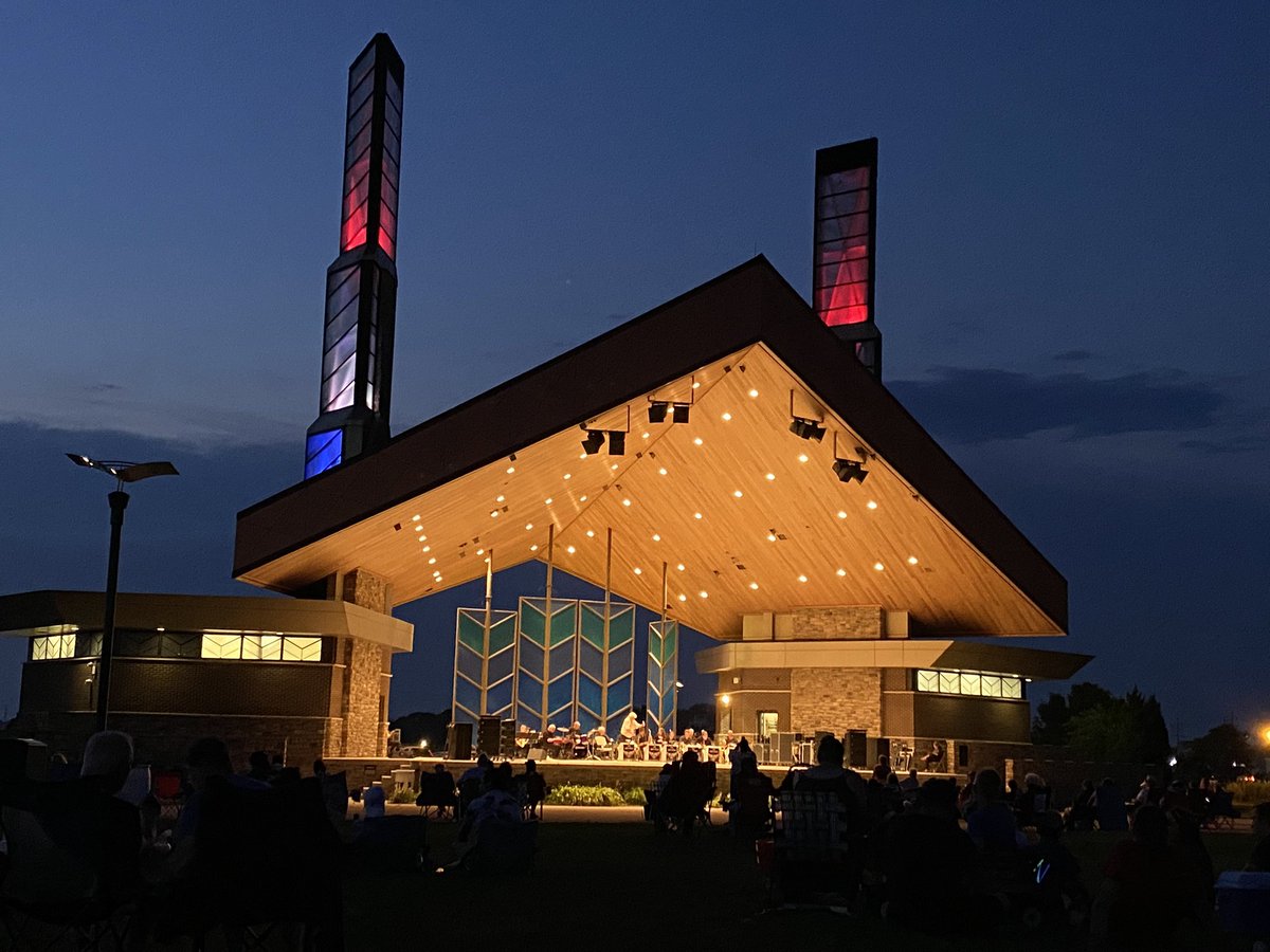 FestivaloftheLakes (@festofthelakes) on Twitter photo While #FOTL2022 may only be 9 days away <a href="/cityofhammond/">City of Hammond</a> is celebrating #IndependenceDay <a href="/WolfLakePav/">Wolf Lake Pavilion</a> with the Bill Porter Orchestra and fireworks! While #FOTL2022 may only be 9 days away <a href="/cityofhammond/">City of Hammond</a> is celebrating #IndependenceDay <a href="/WolfLakePav/">Wolf Lake Pavilion</a> with the Bill Porter Orchestra and fireworks!