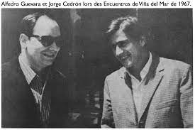 vguerrero9's tweet photo. 1-8 marzo 1967: I Encuentro de Cineastas Latinoamericanos. Por primera vez se reunieron hombres y mujeres cineastas para trazar estrategias de realización en la región donde se potenciara una conciencia cultural propia.
(1) https://t.co/Rnbak0bZB2