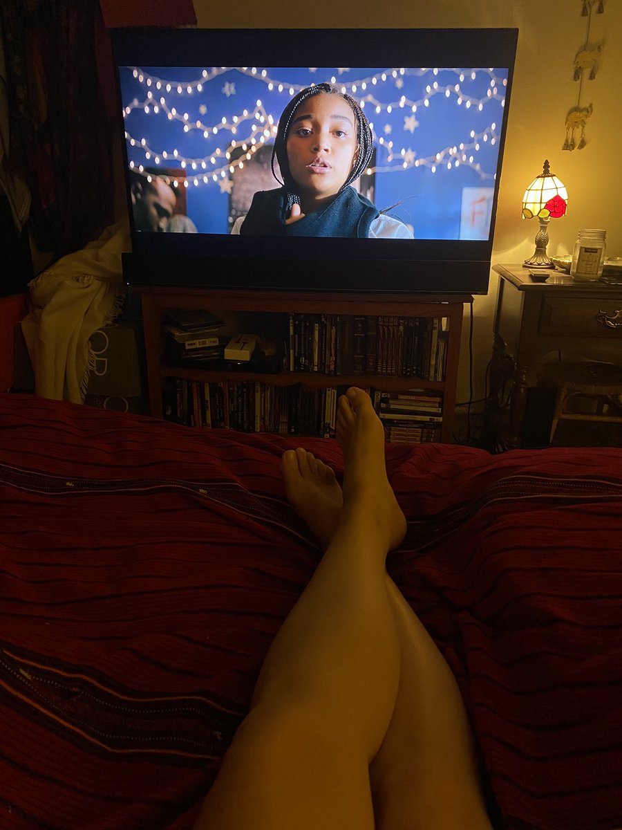 Tonight’s movie: THE HATE U GIVE. Felt like an appropriate film to watch today. https://t.co/QsZ6Wtk9Dn