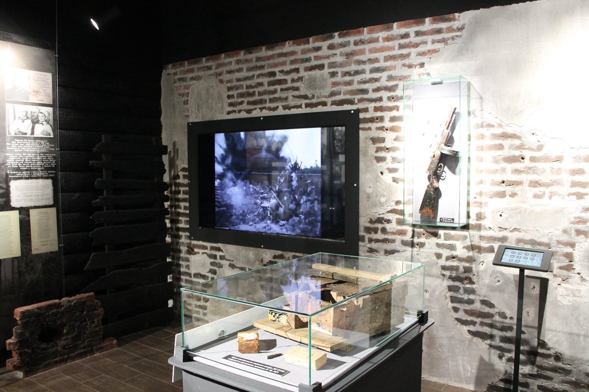 armsmuseum's tweet photo. Дорогие друзья! Предлагаем вашему вниманию серию репортажей по итогам посещения нашими сотрудниками самого маленького города России. 

Репортаж первый. Чекалин – город и человек – Герои!
https://t.co/SI2MO63sKl https://t.co/8Om8CuDvNG