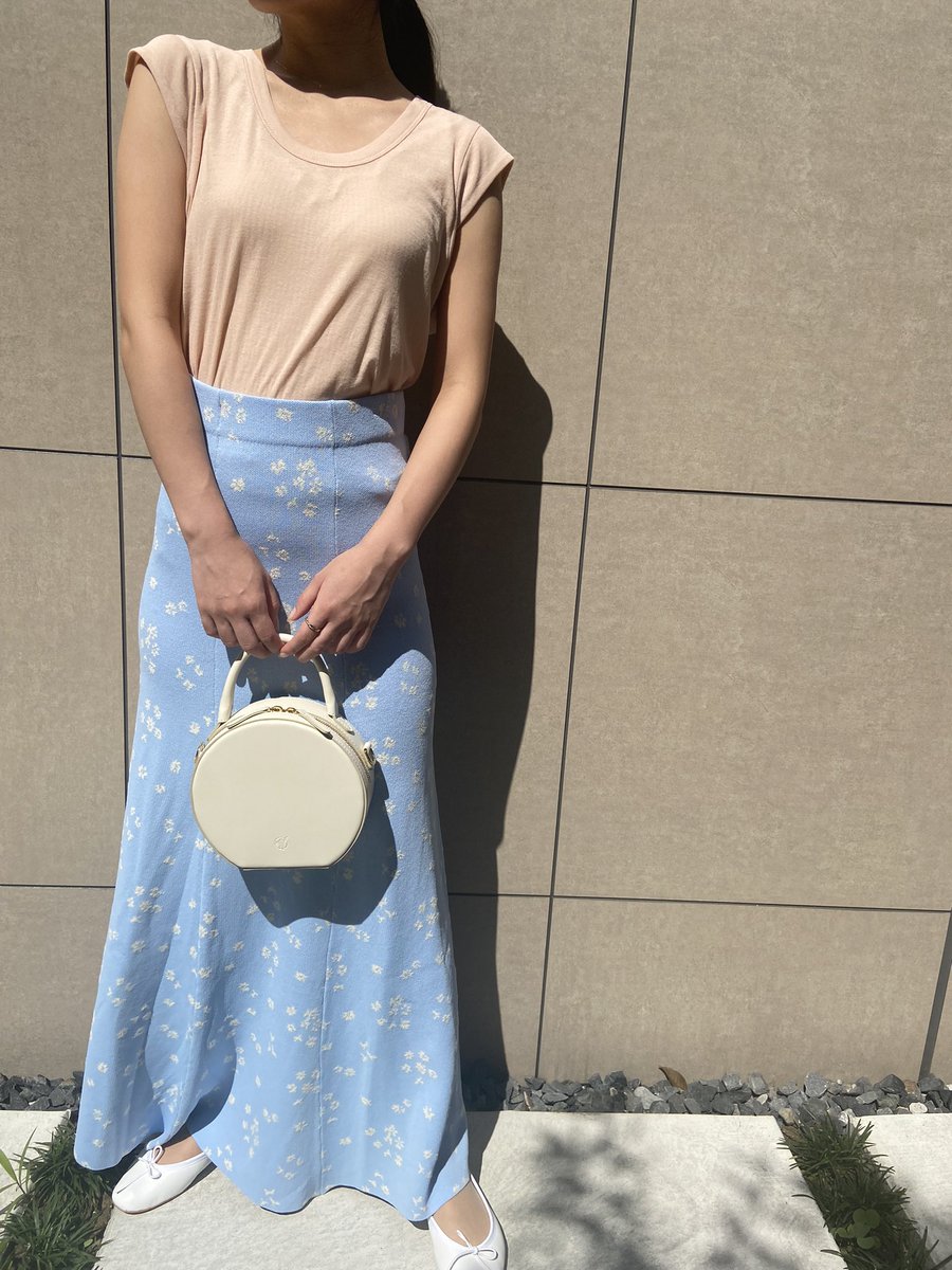 Verybrain's tweet photo. Verybrain
leather circle bag 🍨🤍

https://t.co/sITkkl6T6c https://t.co/dhbvZXUITG