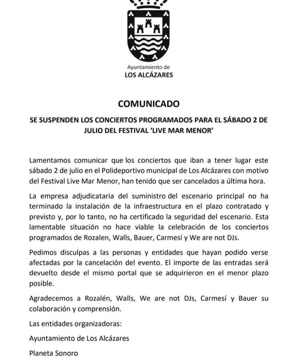PlataformaPEATE's tweet photo. Otro posible desastre que podía haber acaecido este fin de semana pasado. Gracias a la negativa de los profesionales de @sonbuenosmusic y @planetasonoro promotores del evento #livemarmenor al negarse a subir a los artistas y equipos a un escenario entregado sin terminar. https://t.co/wVC2zJcoB5