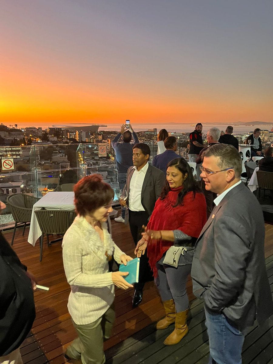 angola_cables's tweet photo. Thank You for connecting with us!
We hope to connect again in the near future to share new ideas and do business together.
#angolacables #deepconnection #costumerengagement #southafrica #connectivity #thankyou https://t.co/5vGqEDI190