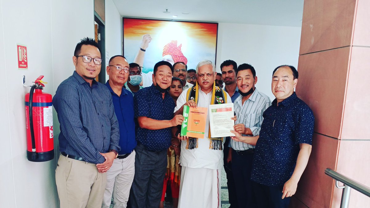 SubenthungK's tweet photo. Glad to meet Shri. BL Santosh ji hon'ble BJP National General Secretary on 21/06/22 at party office Headquarter, New Delhi and submitted Nagaland State party progress report. https://t.co/xiZx5jxzeM