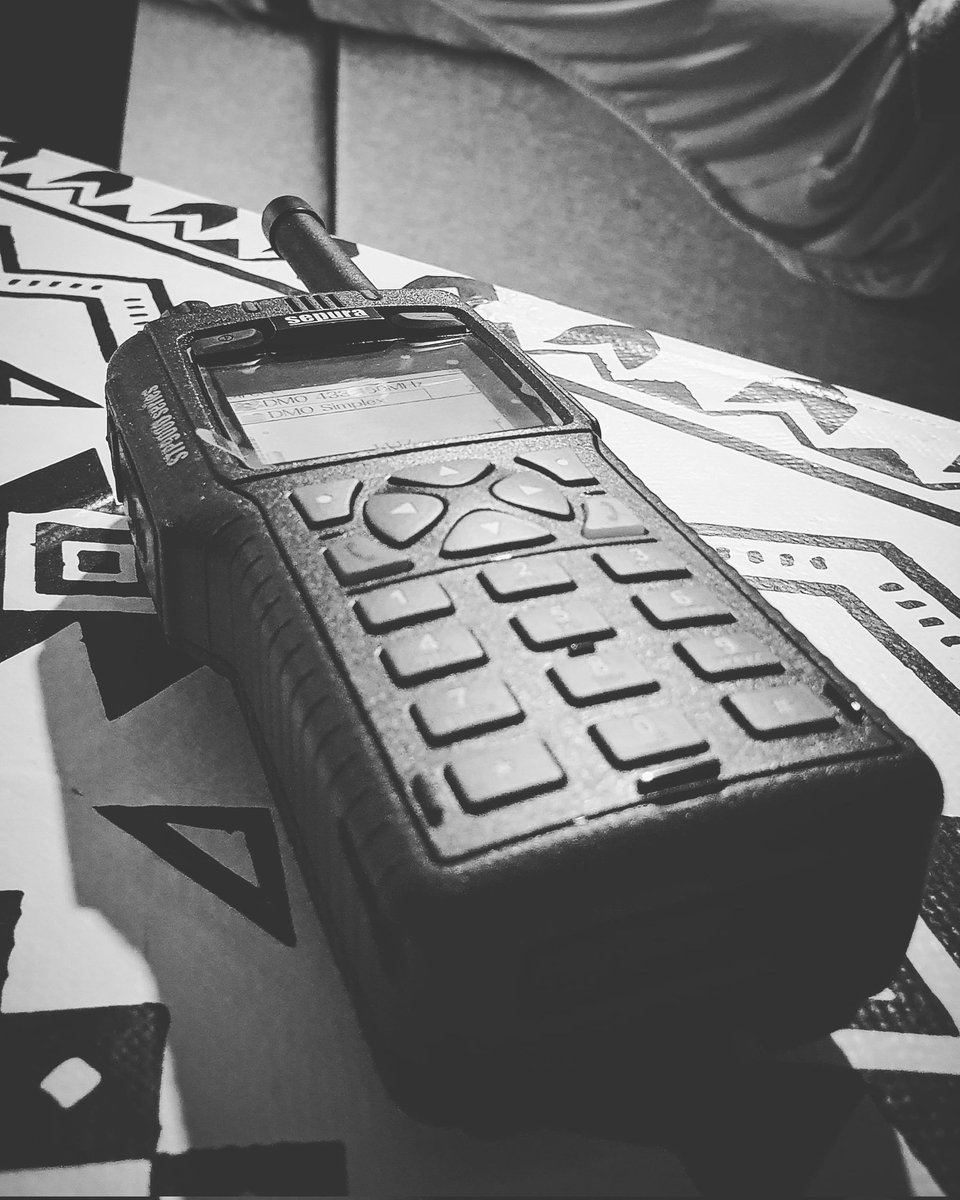 kikosgc's tweet photo. Salut 👋🏻

#photography #hamradio #radioamador #radioamateur #amateurradio #tetraradio #radiocommunications #digitalfunk #hamtetra https://t.co/GGHRQd5mqy