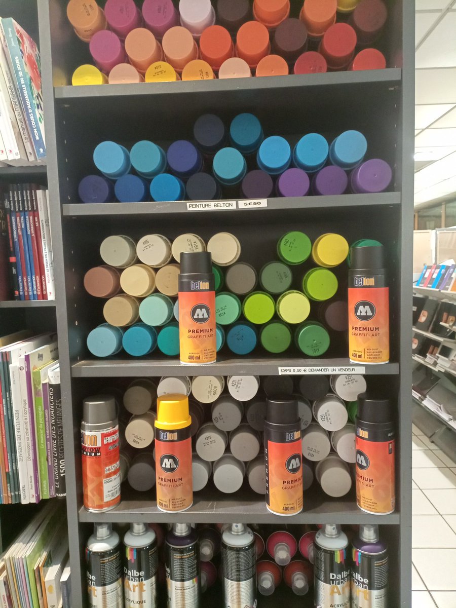 CielDalbe's tweet photo. Pour le graffiti, le street art ou tous vos travaux de peinture, ces bombes de peinture vous assurent un travail de qualité.
Retrouvez de nombreux coloris dans notre magasin 
#dalbe #peinture #graffiti #StreetArt #loisirscreatifs https://t.co/Bv0slvFJ3y