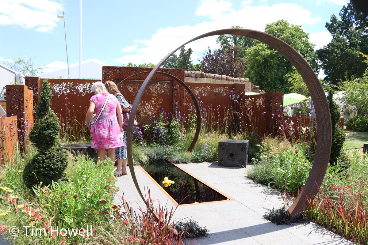 <a href="/gardenhero/">Simon Webster</a> <a href="/The_RHS/">The RHS</a> <a href="/BloomsBlogs/">Charlie Bloom</a> <a href="/RHSPressOffice/">RHSPressOffice</a> Fantastic garden - Mrs H and I loved it. It's always the sign of a great garden when it's photos get used and I know some "perfect" show gardens whose photos never see the light of day after the show is over.